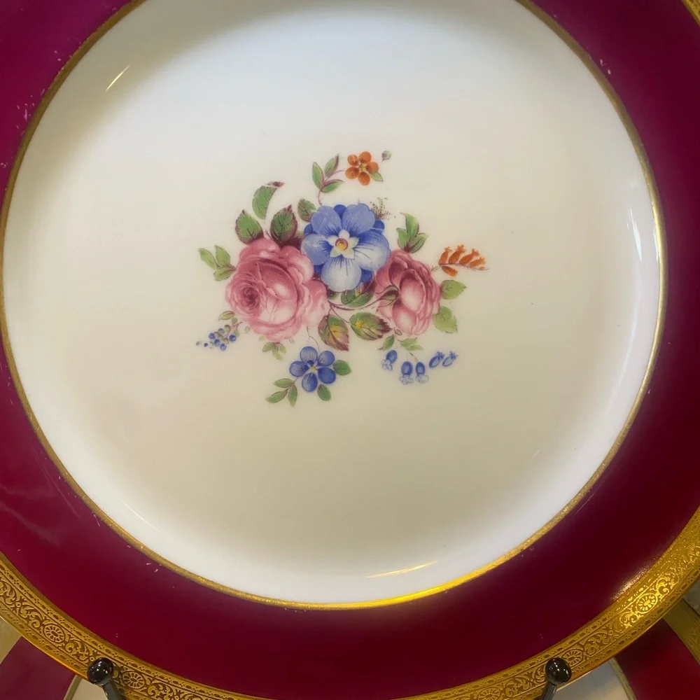 Vintage Paragon Fuchsia And Rose Pattern With Gold‎ Trim dinner Plates (6)